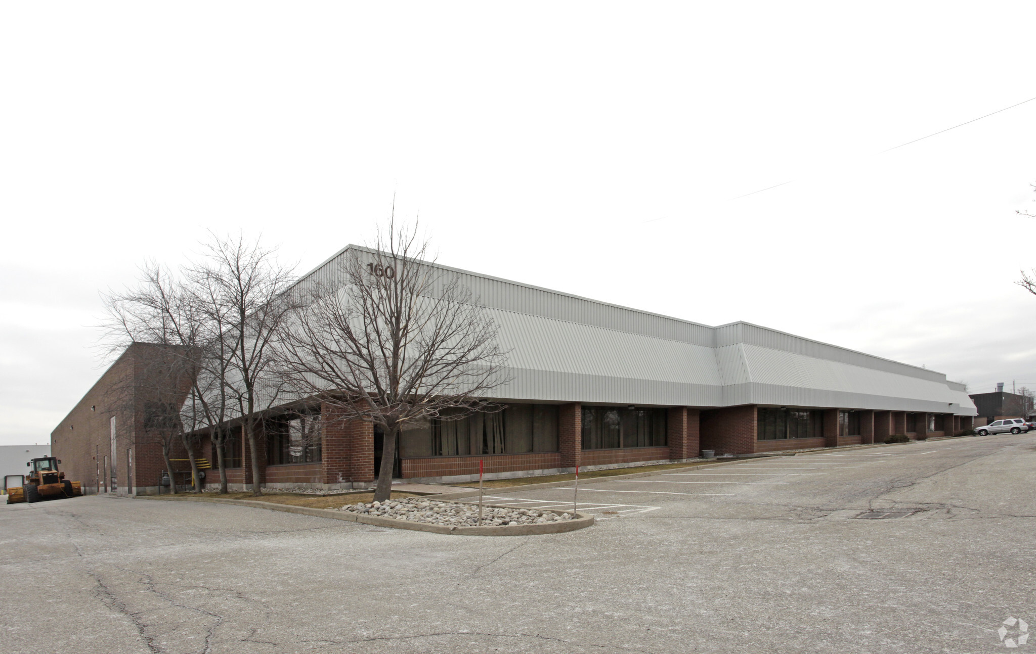 160 Claireville Dr, Toronto, ON for lease Primary Photo- Image 1 of 5