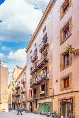 More details for Carrer de Freixures, 8, Barcelona - Retail for Lease