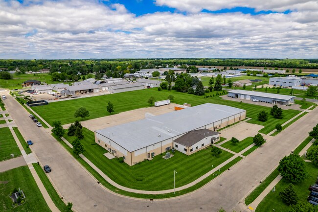 More details for 621 Gateway Dr, Milton, WI - Industrial for Lease