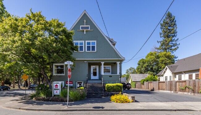 More details for 1801 Oak St, Napa, CA - Office for Sale
