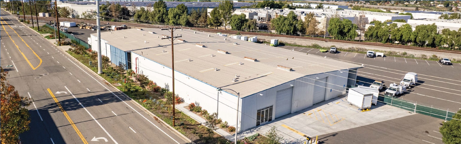 1275 Railroad St, Corona, CA for lease Building Photo- Image 1 of 7