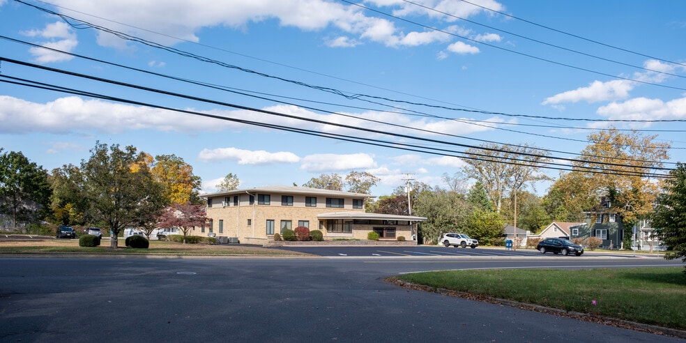650 Washington St, Toms River, NJ for sale - Building Photo - Image 2 of 9