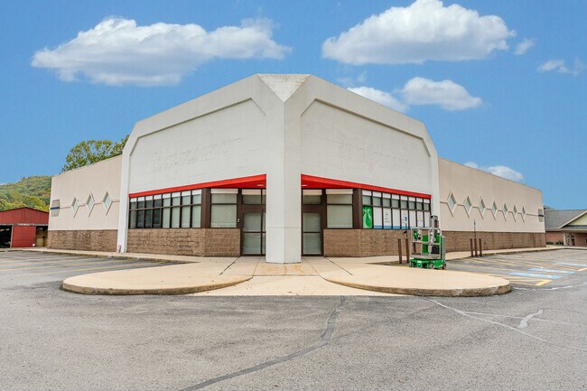 Plus de détails pour 19254 Seneca Trl, Marlinton, WV - Commerce de détail à vendre