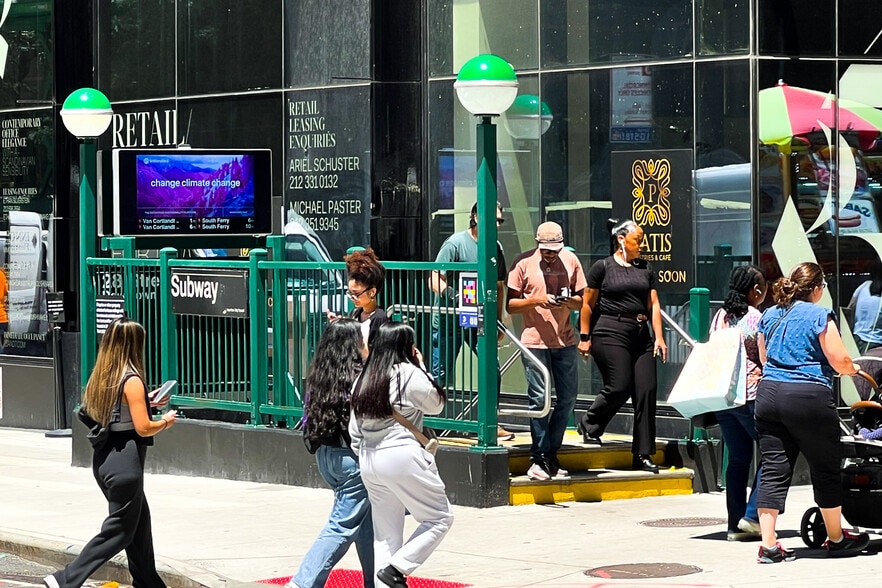 151 W 28th St, New York, NY for sale - Building Photo - Image 3 of 4