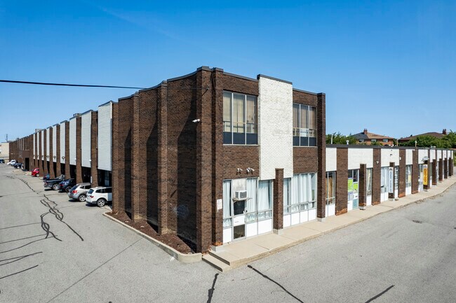Plus de détails pour 415 Oakdale Rd, Toronto, ON - Bureau à louer