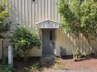 More details for 525 Gillespie St, Fayetteville, NC - Industrial for Sale