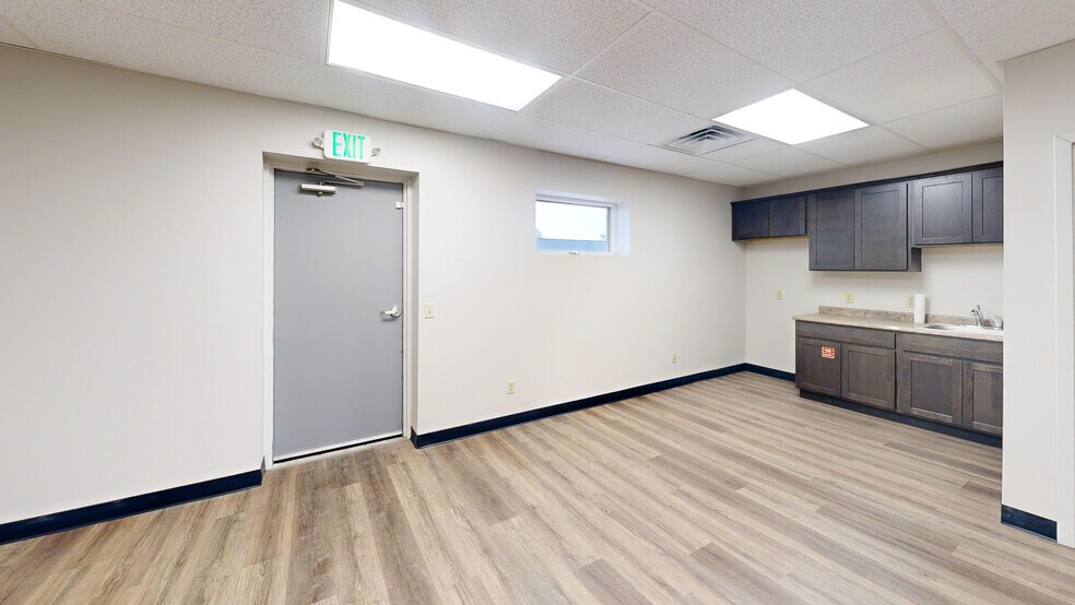 7007 Trafalgar St, Fort Wayne, IN à louer - Photo du bâtiment - Image 2 de 21