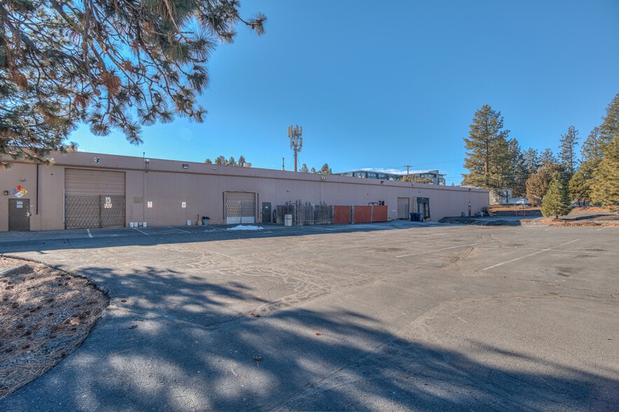 107 SW Columbia St, Bend, OR à vendre - Photo du bâtiment - Image 2 de 16