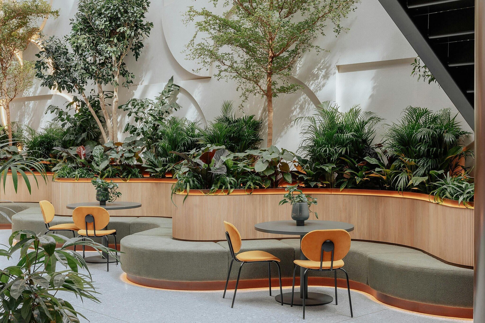 81-87 High Holborn, Londres à louer Photo du bâtiment- Image 1 de 33