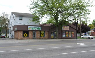 More details for 1700-1704 E Michigan Ave, Lansing, MI - Retail for Sale