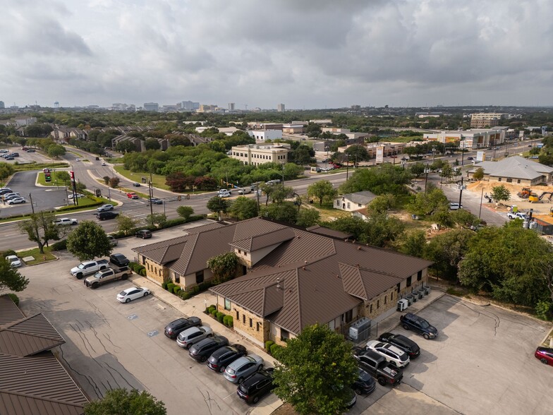 10007 Huebner Rd, San Antonio, TX for sale - Building Photo - Image 3 of 20