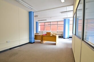 56 Halford St, Leicester for lease Interior Photo- Image 2 of 11