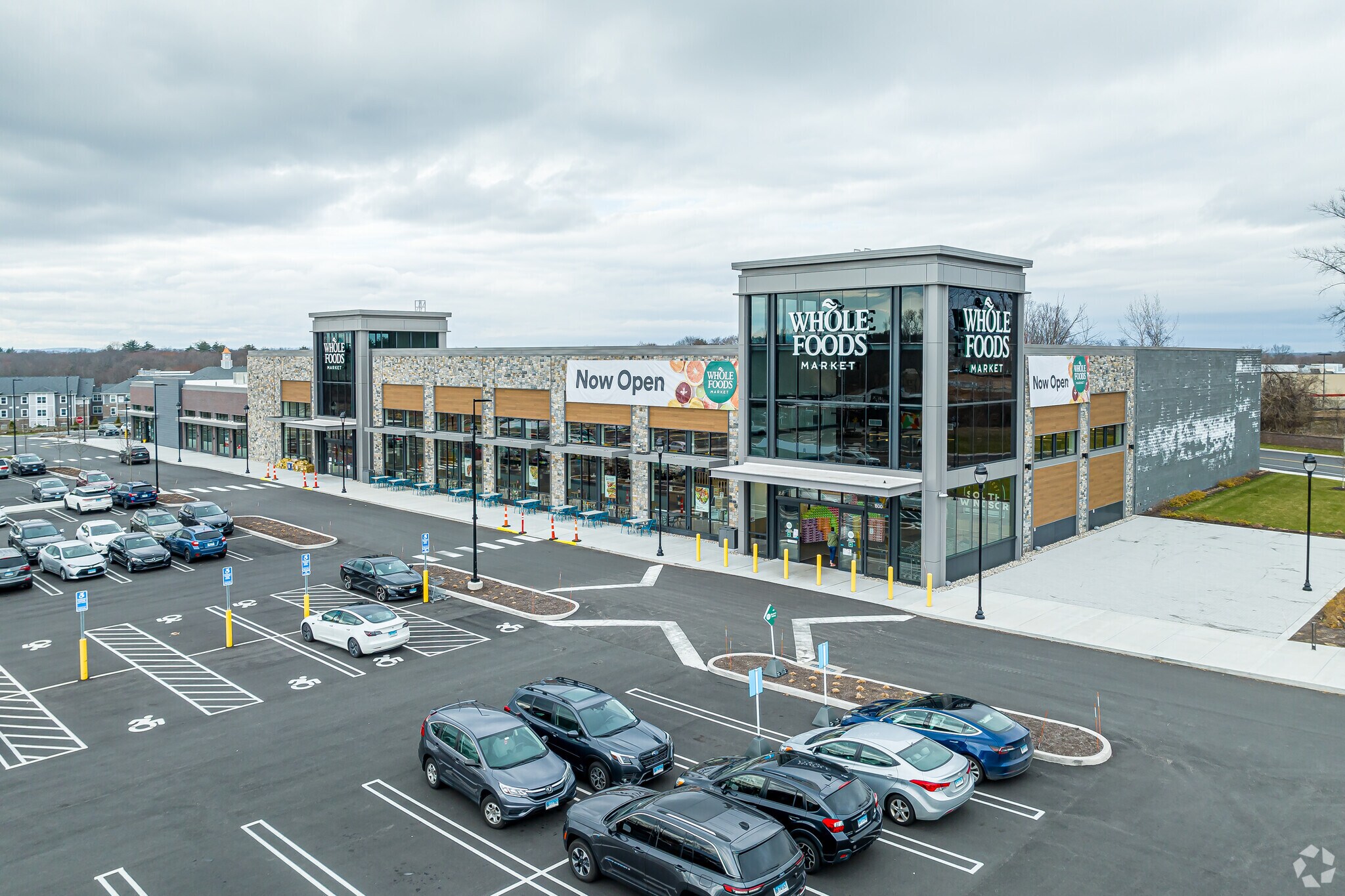 600 Evergreen Way, South Windsor, CT à louer Photo principale- Image 1 de 14