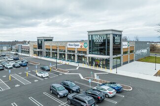 Plus de détails pour 600 Evergreen Way, South Windsor, CT - Commerce de détail à louer