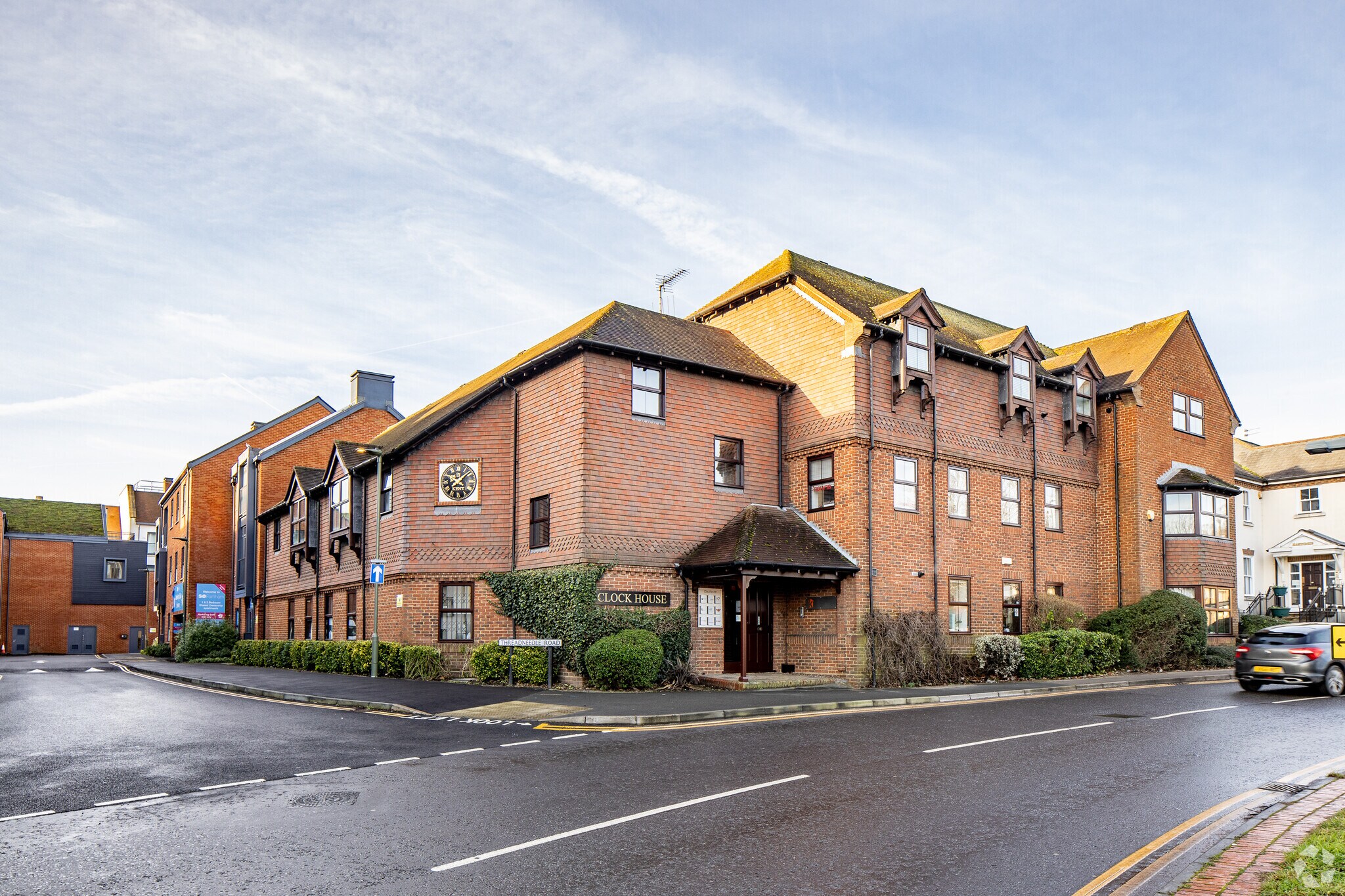 Dogflud Way, Farnham à vendre Photo principale- Image 1 de 1