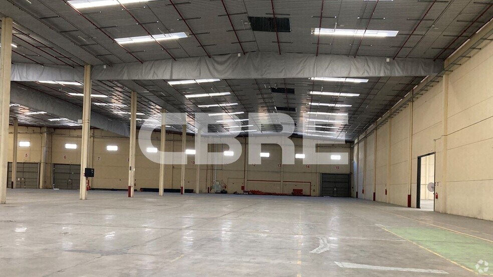 Calle Bronce, 12, Seseña, Toledo à louer - Photo du bâtiment - Image 2 de 4