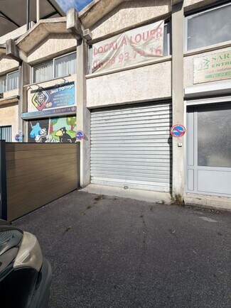 Plus de détails pour 23 Boulevard De La Gare, La Penne-sur-Huveaune - Local d'activités à louer