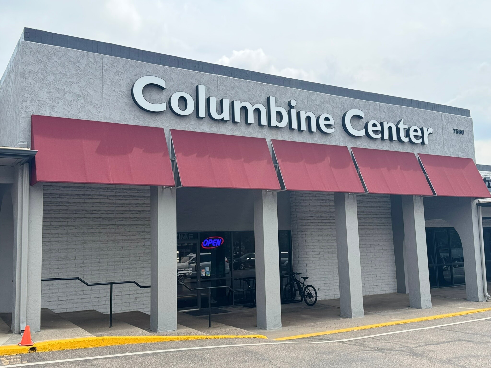 7580 S Pierce St, Littleton, CO for lease Interior Photo- Image 1 of 2