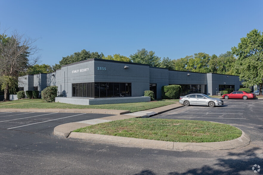 1655 Murfreesboro Rd, Nashville, TN for lease - Primary Photo - Image 1 of 2