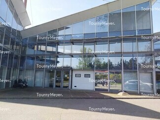 Plus de détails pour Local d'activités à louer