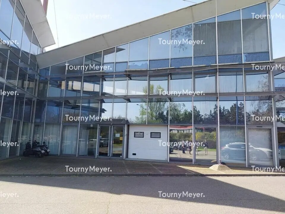 Flex dans Toulouse à louer Photo du bâtiment- Image 1 de 6