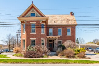 Plus de détails pour 323 S Main St, Zelienople, PA - Bureau à louer