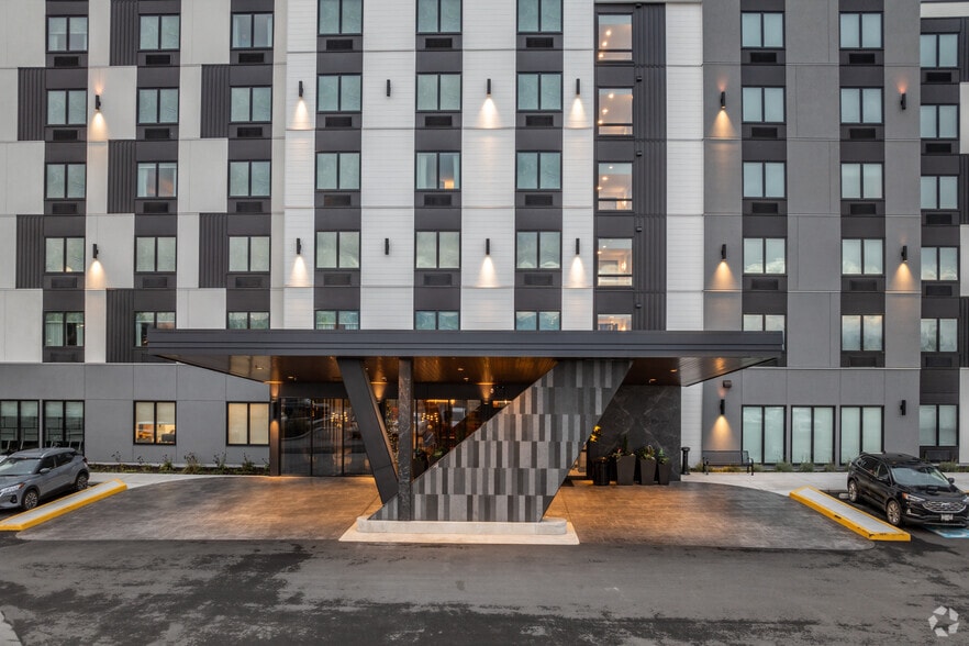 43971 Industrial Way, Chilliwack, BC à vendre - Photo du bâtiment - Image 3 de 4