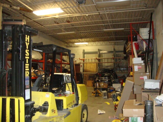 8447 44th Pl, Lyons, IL à vendre - Photo du bâtiment - Image 2 de 12