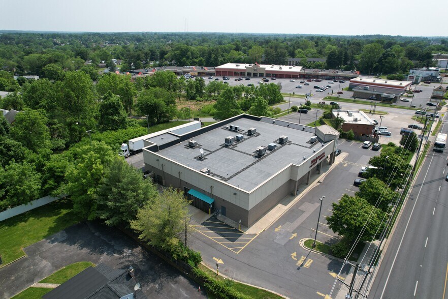 9110 Liberty Rd, Randallstown, MD à vendre - Photo du bâtiment - Image 3 de 11