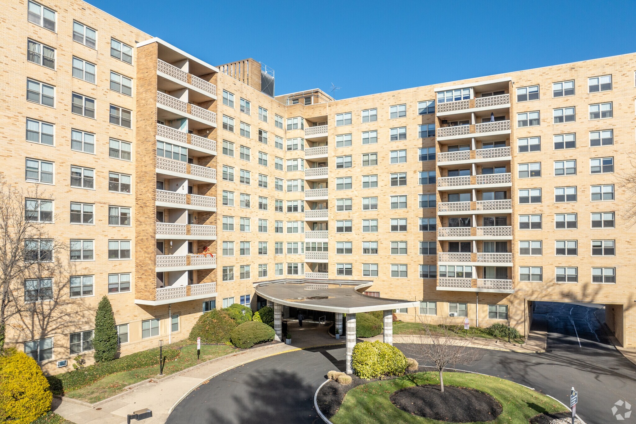 25 Washington Ln, Wyncote, PA à louer Photo du bâtiment- Image 1 de 27