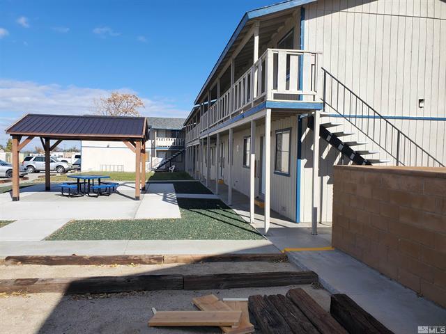 420-470 H St, Hawthorne, NV à vendre - Photo du bâtiment - Image 3 de 30