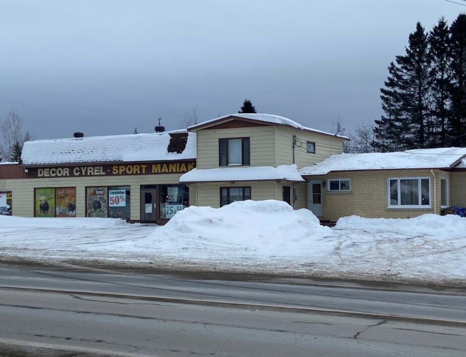 280-282 Route 153, Saint-tite, QC for sale Primary Photo- Image 1 of 1