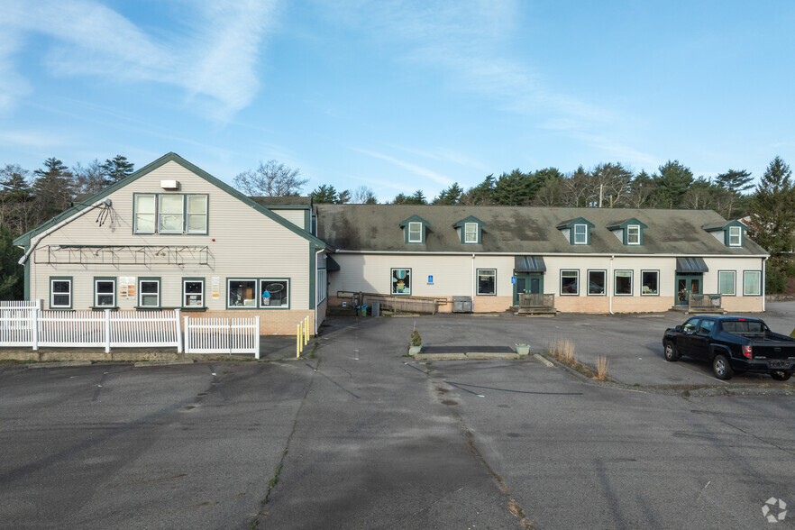 58 N Main St, Carver, MA for lease - Building Photo - Image 2 of 5