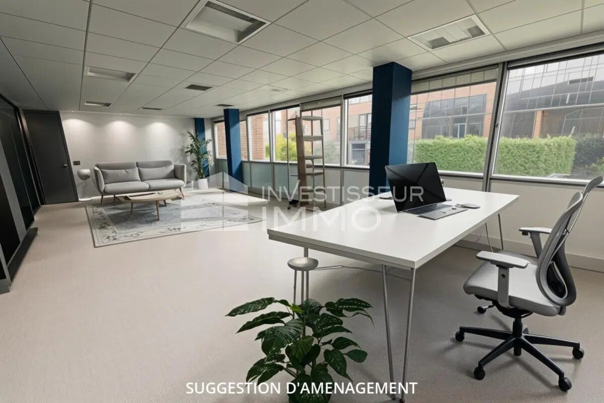 Office in Vélizy-Villacoublay for lease Interior Photo- Image 1 of 5