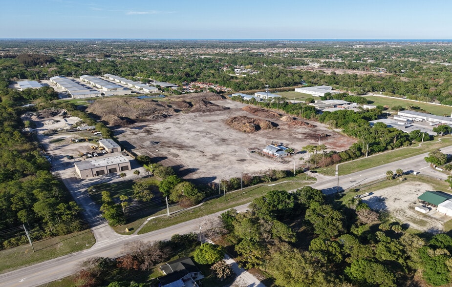 5420 41st St, Vero Beach, FL à vendre - Aérien - Image 2 de 4