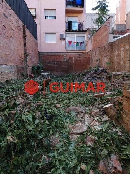 Terrain dans Barcelone, Barcelona à vendre - Photo du bâtiment - Image 2 de 4