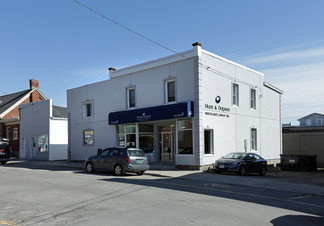 Plus de détails pour 1 William St E, Smiths Falls, ON - Bureau à vendre