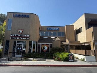 More details for 5512-5518 Britton Dr, Long Beach, CA - Retail for Lease