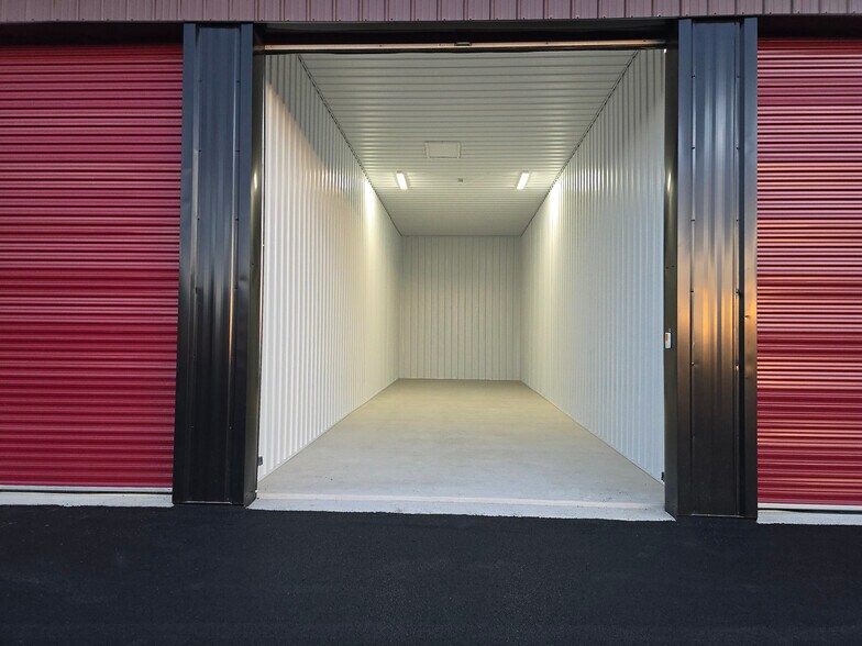 1627 Scarbrough Dr, Piqua, OH à vendre - Photo du bâtiment - Image 3 de 4