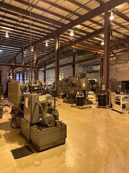 3001 Tamarack Rd, Owensboro, KY for lease - Interior Photo - Image 3 of 13