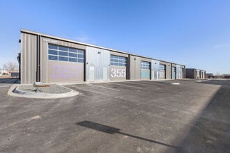 301-357 W 65th St, Loveland, CO à louer Photo intérieure- Image 2 de 20