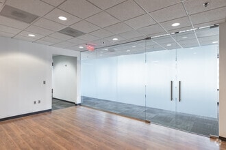 3414 Peachtree Rd NE, Atlanta, GA for lease Interior Photo- Image 2 of 6