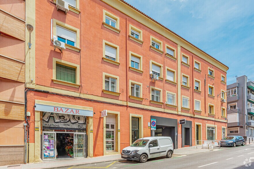 Calle San Benito, 20, Madrid, Madrid à louer - Photo du bâtiment - Image 2 de 2