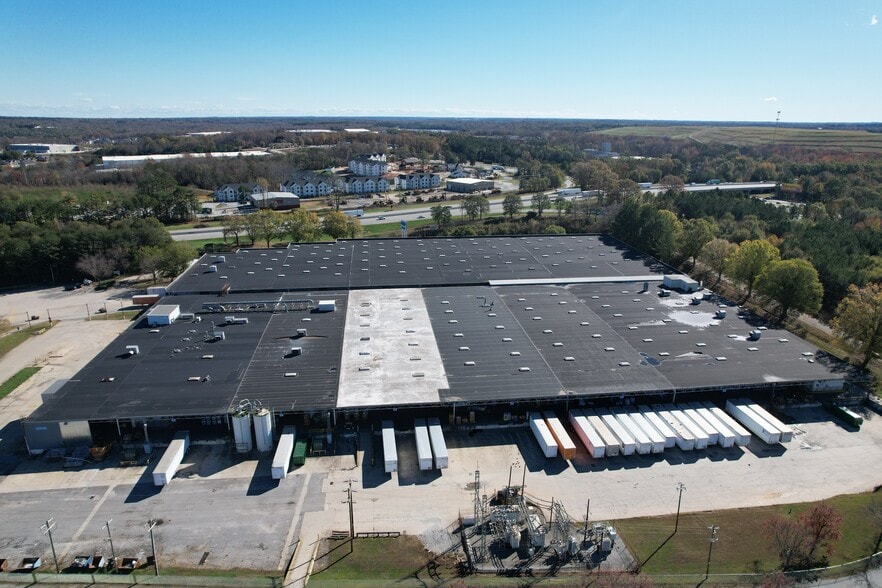 1101 Syphrit Rd, Wellford, SC for lease - Building Photo - Image 2 of 6