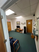 9123 N Military Trl, Palm Beach Gardens, FL for lease Interior Photo- Image 1 of 9