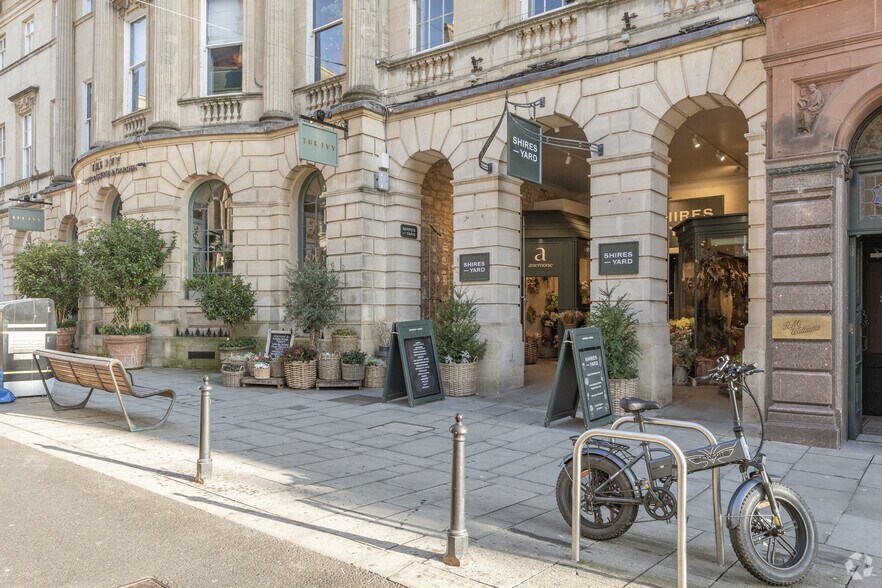 Milsom Pl, Bath à louer - Photo du bâtiment - Image 3 de 12