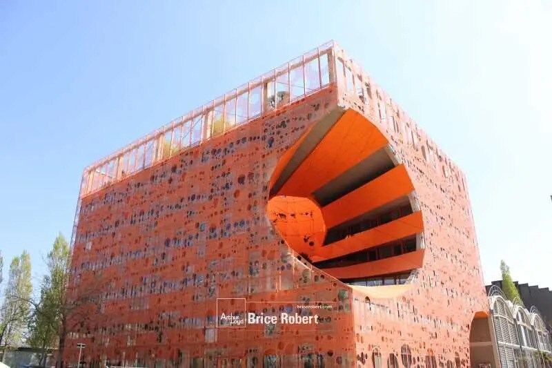 Bureau dans Lyon à louer - Photo du bâtiment - Image 1 de 13