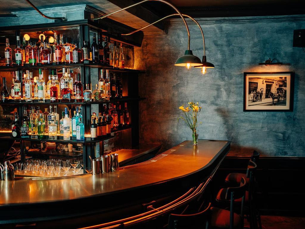 Retail in Madrid, Madrid for lease Primary Photo- Image 1 of 2