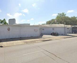 Plus de détails pour 5200 N Main St, Houston, TX - Bureau, Industriel à louer