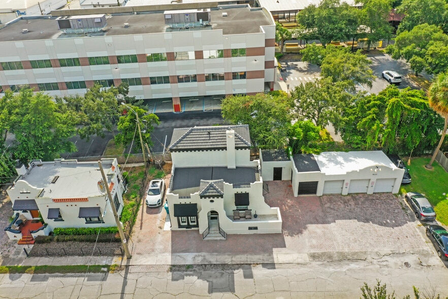 822 Menendez Ct, Orlando, FL à louer - Photo du bâtiment - Image 2 de 29